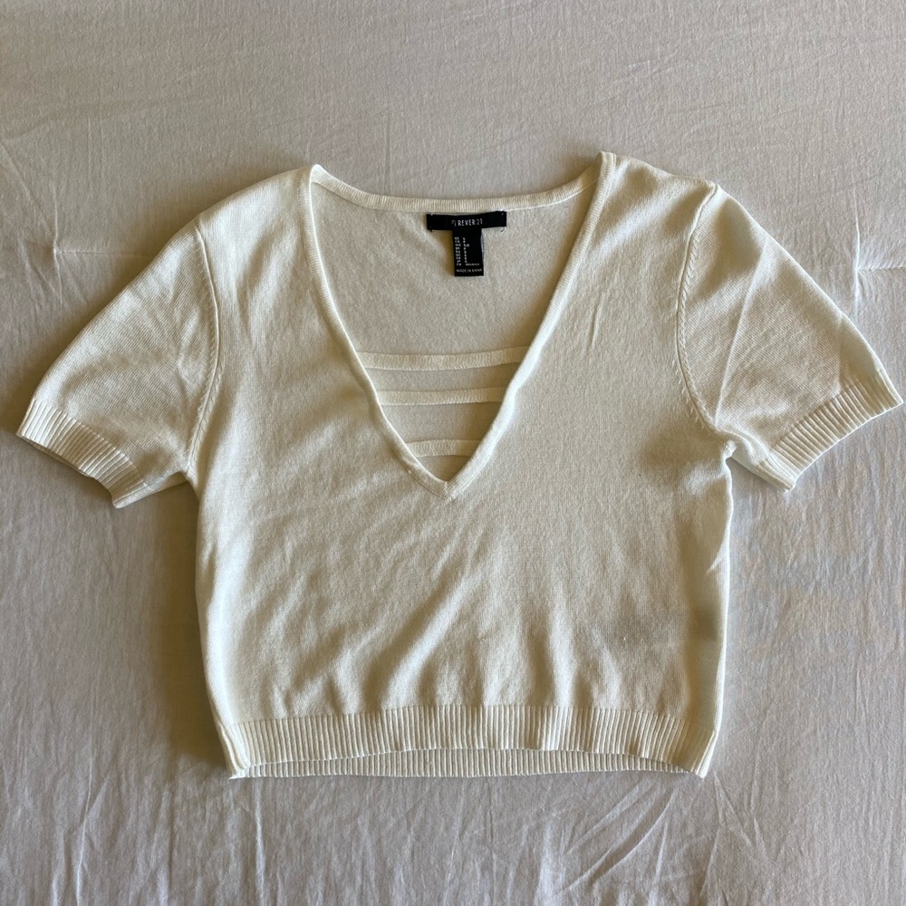White crop top